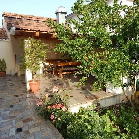 Mastrinka * Vinišće